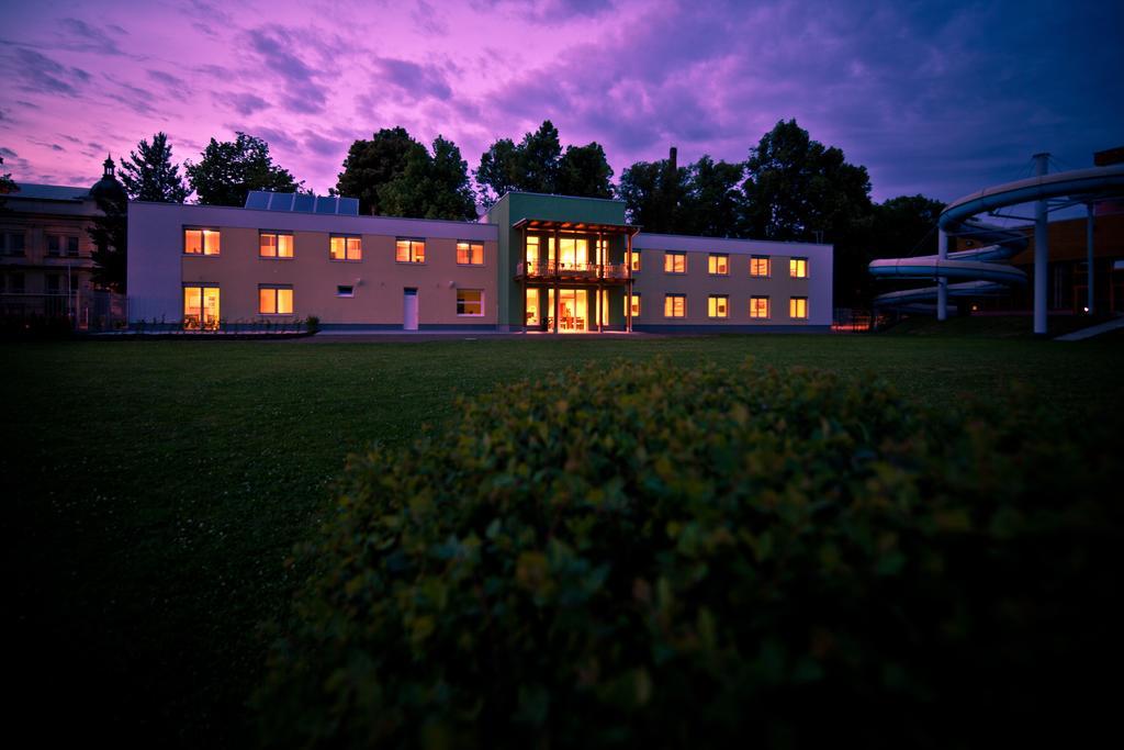 Garni Hotel スヴィタヴィ エクステリア 写真